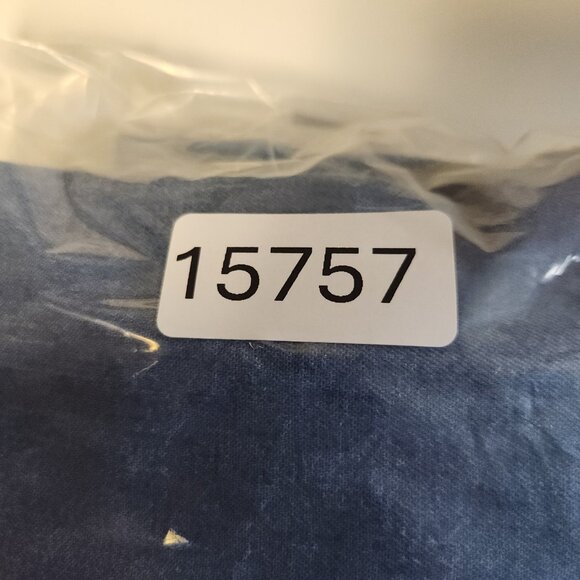 Vintage Denim Shirt Women’s Large Long Sleeves Button Front Floral Embroidered - Picture 11 of 11